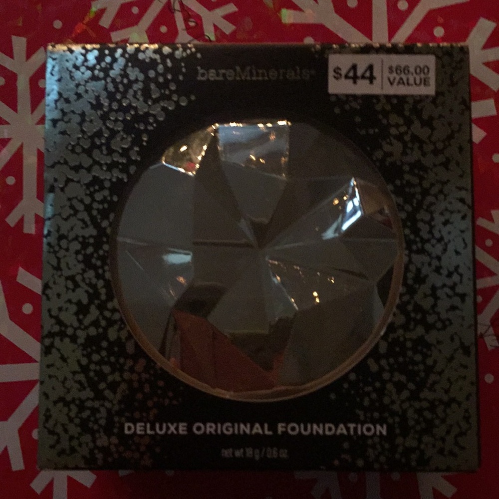 Bare minerals  powder foundation